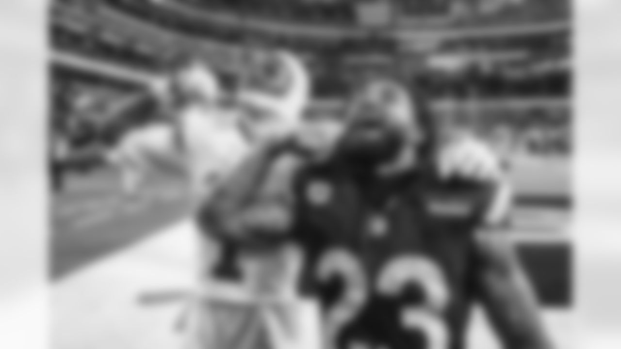 The Los Angeles Rams take on the Detroit Lions in week 15 of the 2025 NFL regular season.