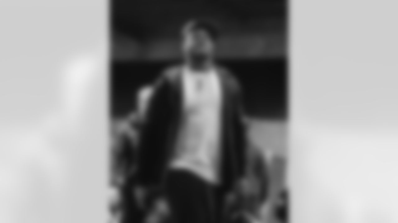 The Los Angeles Rams take on the Seattle Seahawks in week 16 of the 2025 NFL regular season.