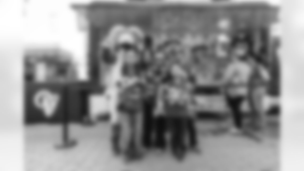 E_260124_Experiential_Plaoffs_Activation_RH_0087