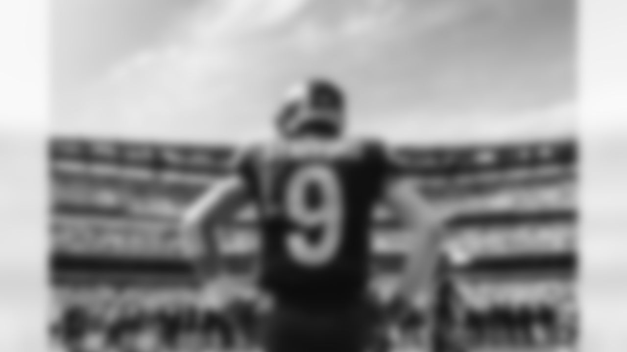 The Los Angeles Rams take on the Philadelphia Eagles in week 3 of the 2025 NFL regular season.