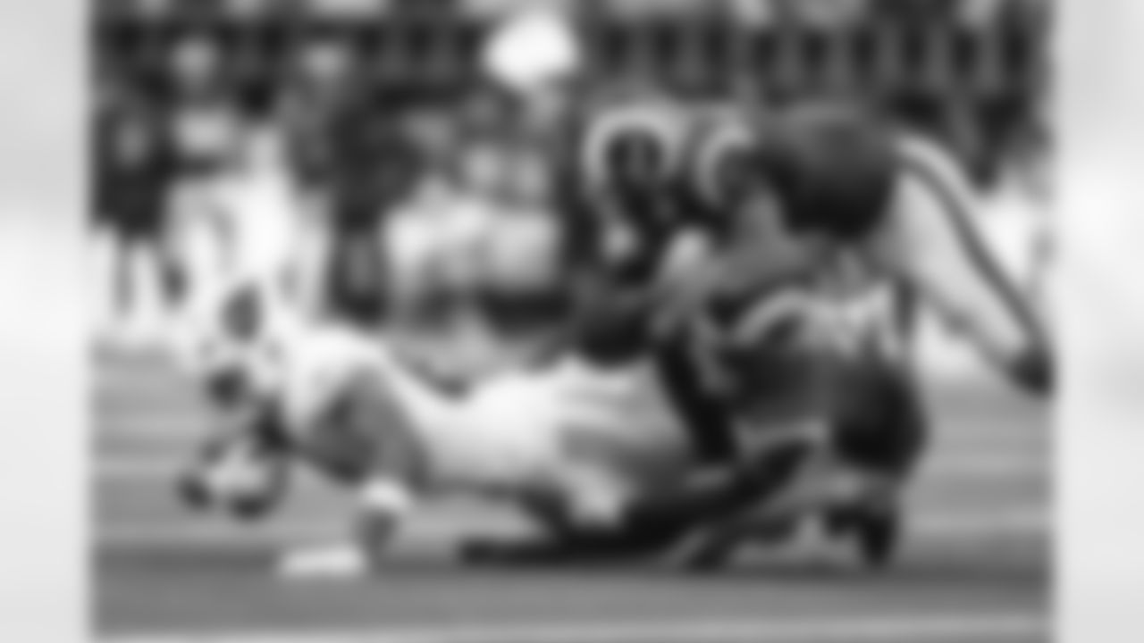 The Los Angeles Rams take on the Arizona Cardinals in week 18 of the 2025 NFL regular season.