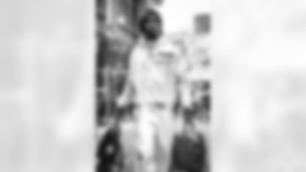 21 CB Derion Kendrick travels to Bank of America Stadium for Wild Card matchup vs. Panthers