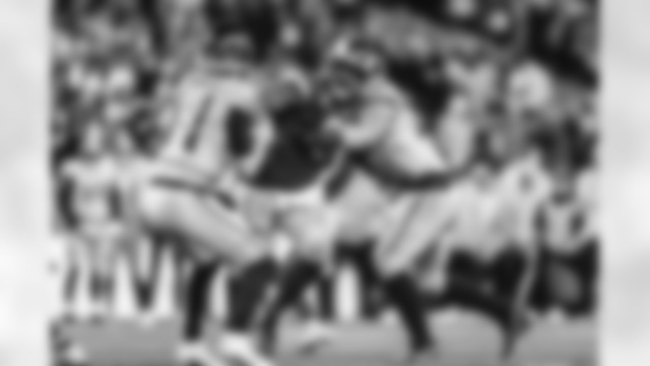 The Los Angeles Rams take on the Seattle Seahawks in week 16 of the 2025 NFL regular season.