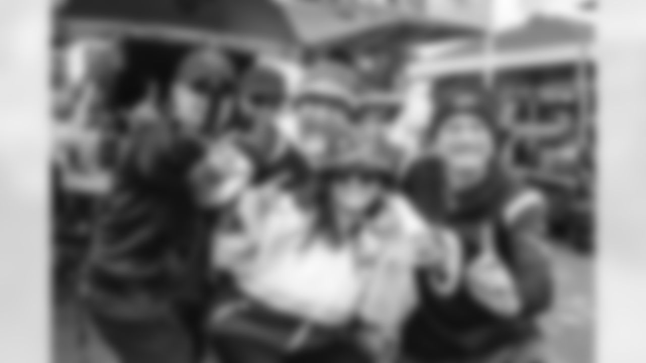 The Los Angeles Rams take on the Seattle Seahawks in week 11 of the 2025 NFL regular season.