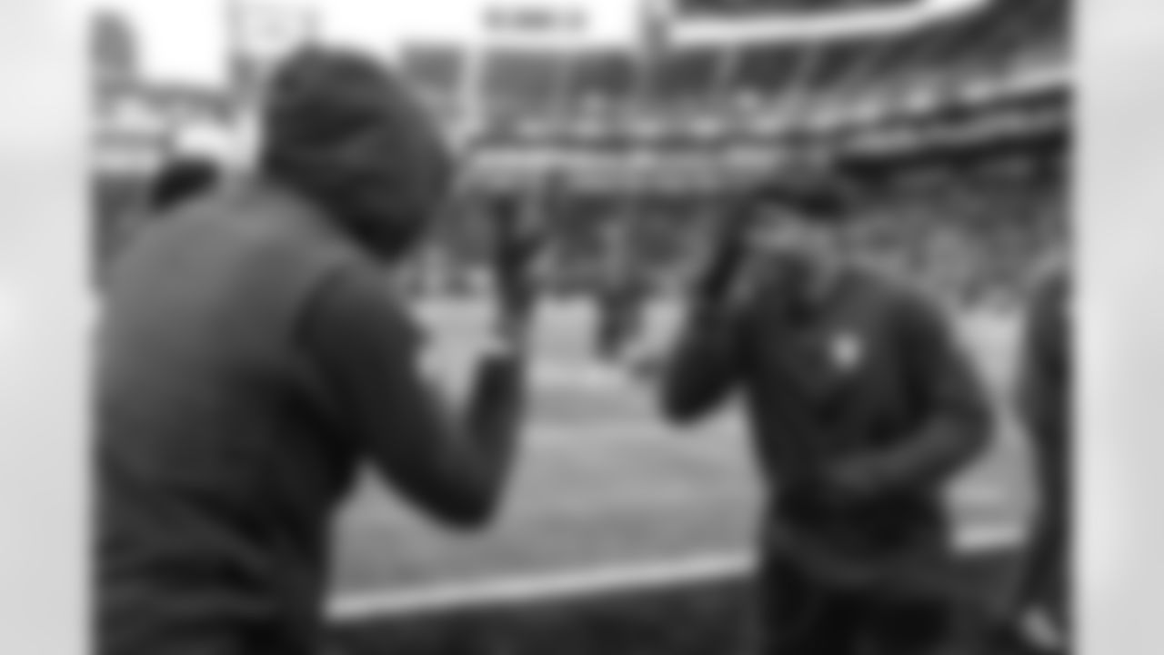 The Los Angeles Rams take on the Seattle Seahawks in the NFC Championship of the 2025 NFL post season.