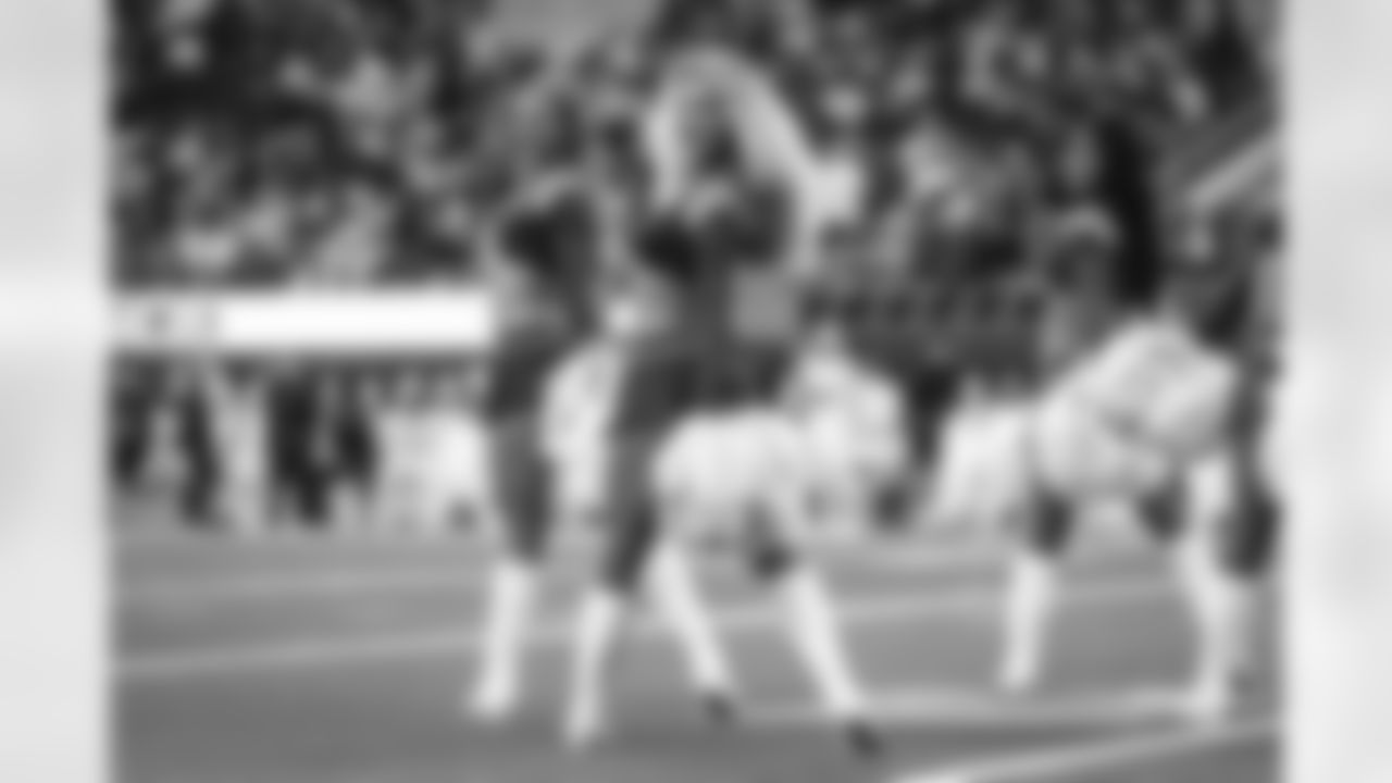 The Los Angeles Rams take on the Detroit Lions in week 15 of the 2025 NFL regular season.