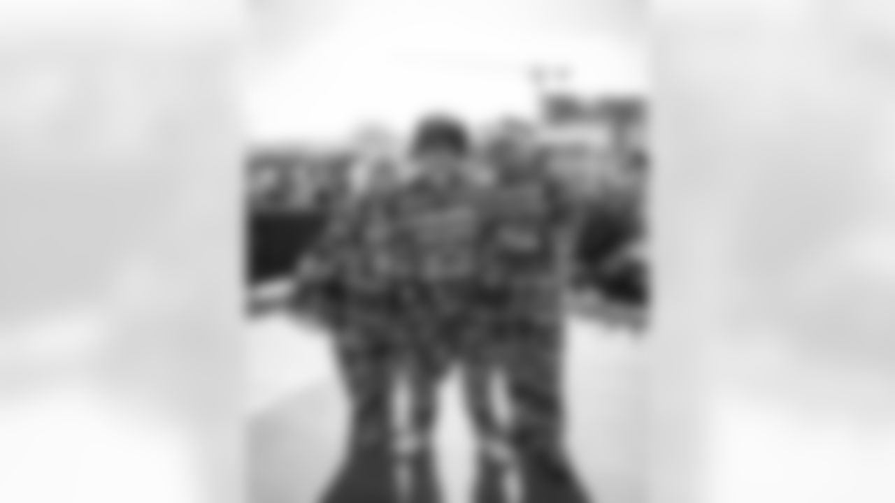 The Los Angeles Rams take on the Detroit Lions in week 15 of the 2025 NFL regular season.