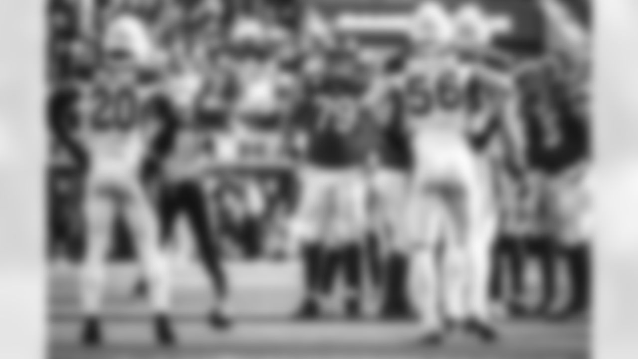 The Los Angeles Rams take on the Arizona Cardinals during Week 10 of the 2022 NFL regular season.