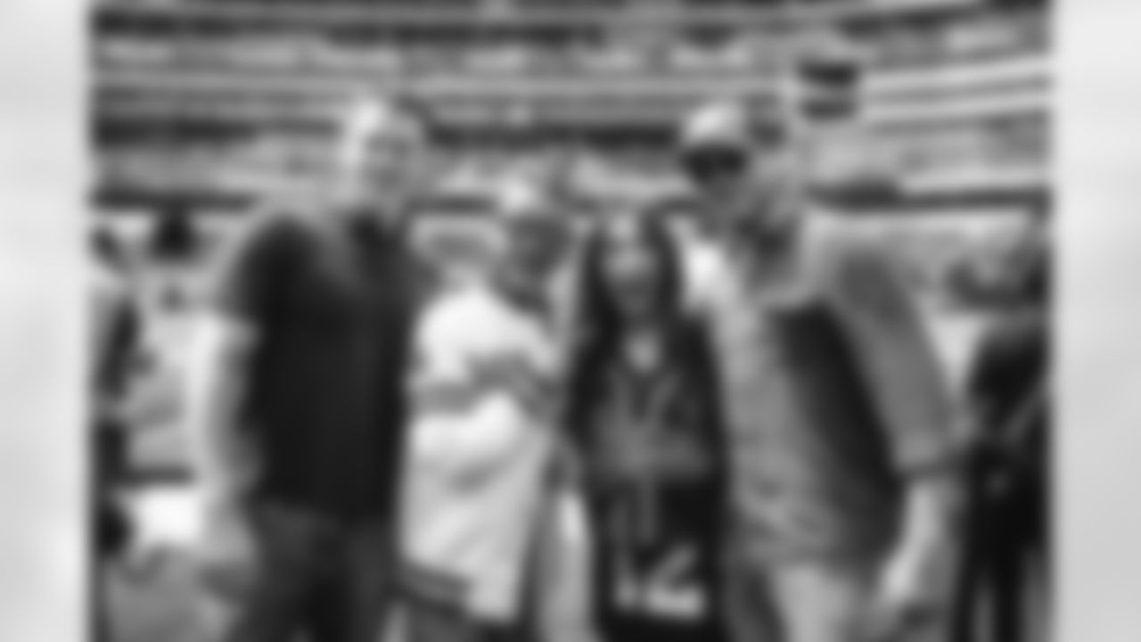 The Los Angeles Rams take on the Houston Texans in week 1 of the 2025 NFL regular season.