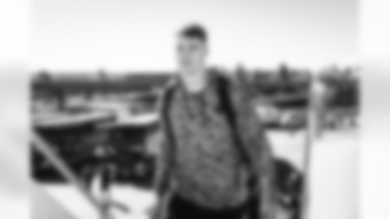 87 TE Davis Allen travels to Carolina for Wild Card matchup vs. Panthers