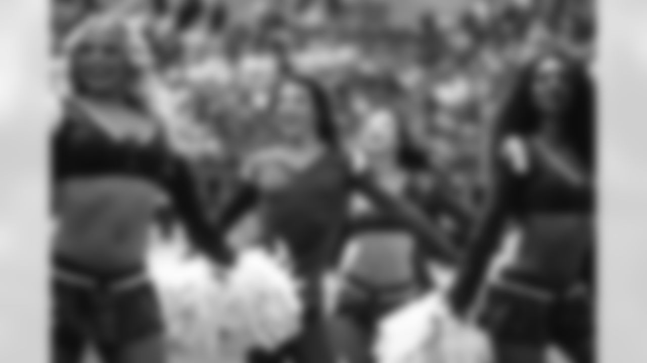 The Los Angeles Rams take on the Houston Texans in week 1 of the 2025 NFL regular season.