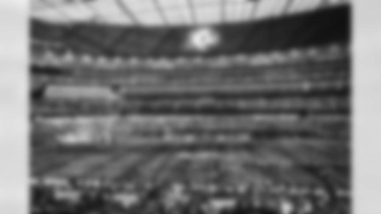 The Los Angeles Rams take on the New Orleans Saints in week 9 of the 2025 NFL regular season.