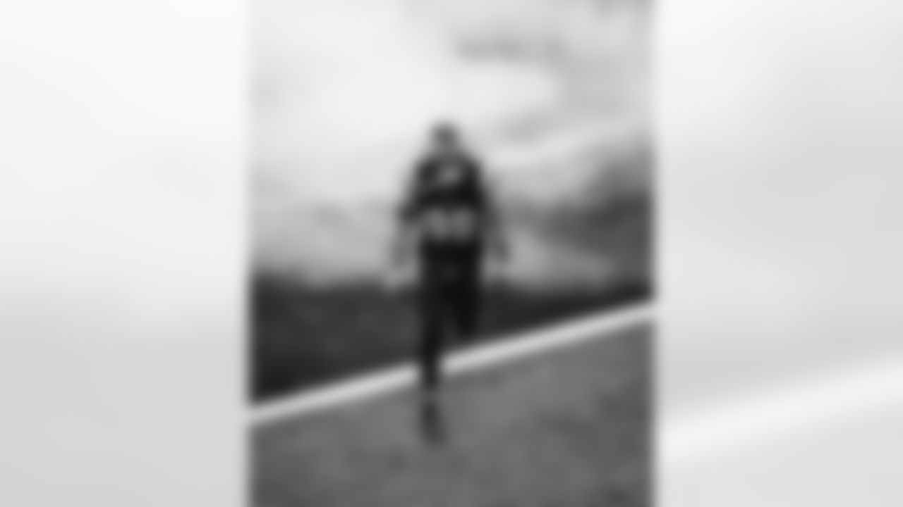 The Los Angeles Rams take on the Seattle Seahawks in week 11 of the 2025 NFL regular season.