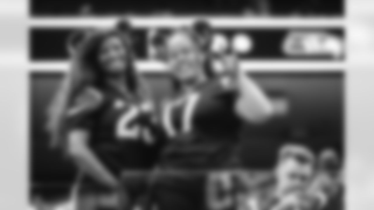 The Los Angeles Rams take on the Seattle Seahawks in week 11 of the 2025 NFL regular season.