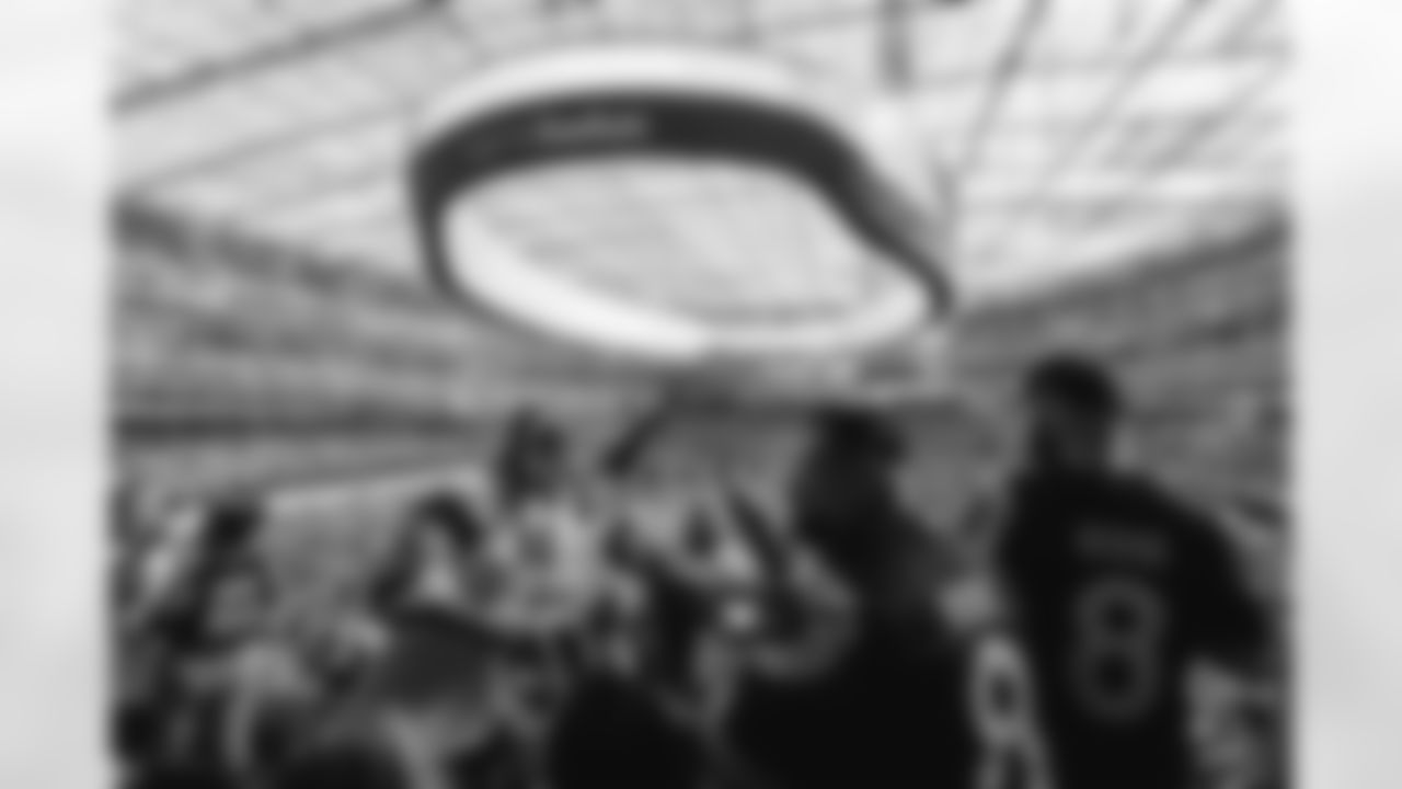 The Los Angeles Rams take on the Detroit Lions in week 15 of the 2025 NFL regular season.