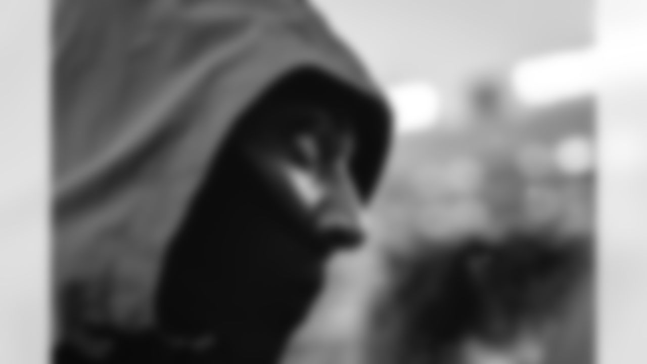 The Los Angeles Rams take on the Chicago Bears in the divisional round of the 2025 NFL post season.