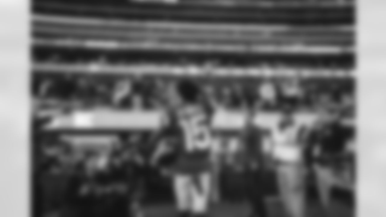 The Los Angeles Rams take on the Las Vegas Raiders during Week 14 of the 2022 NFL regular season
