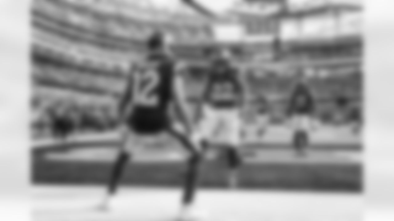 The Los Angeles Rams take on the New Orleans Saints in week 9 of the 2025 NFL regular season.