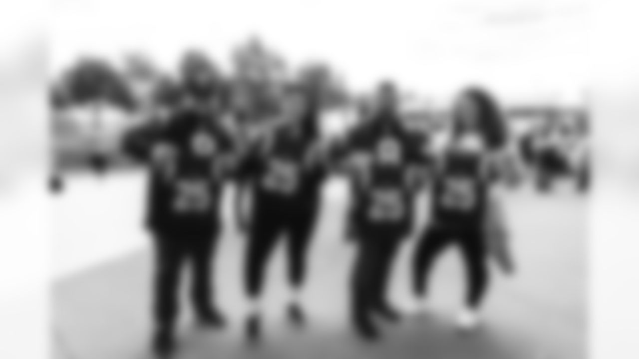 The Los Angeles Rams take on the Seattle Seahawks in week 11 of the 2025 NFL regular season.