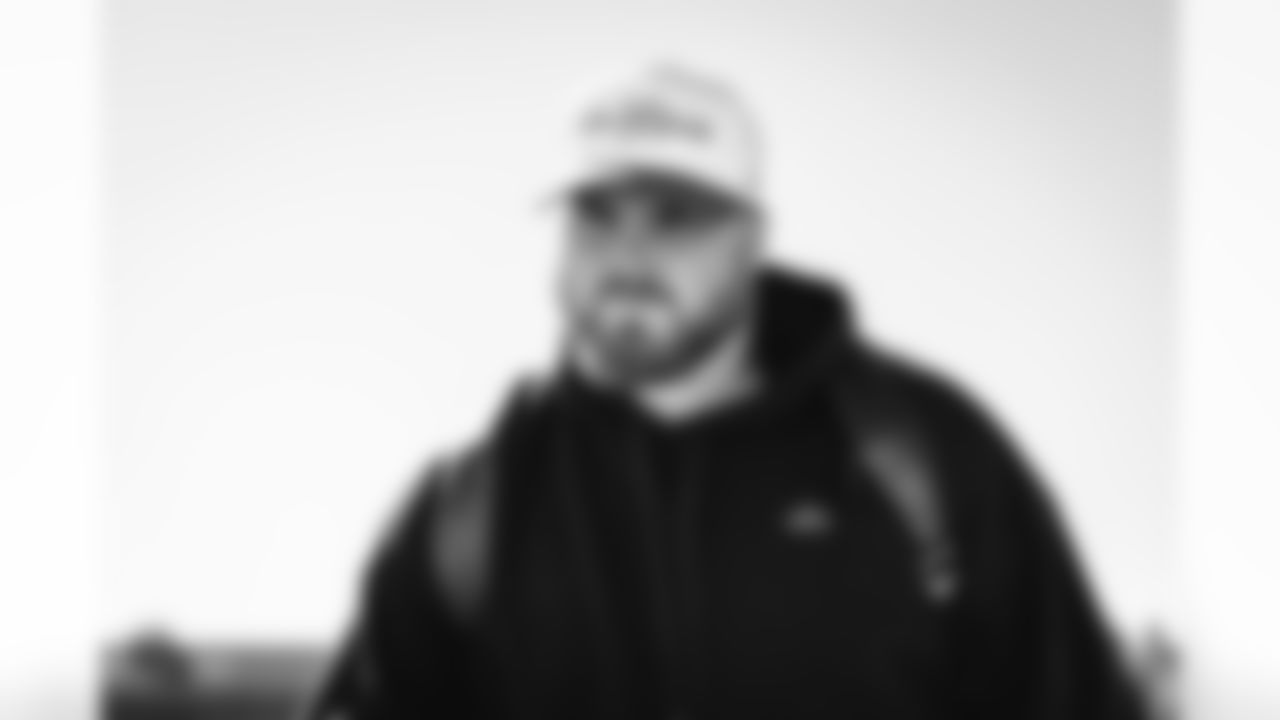 65 OL Coleman Shelton travels to Carolina for Wild Card matchup vs. Panthers