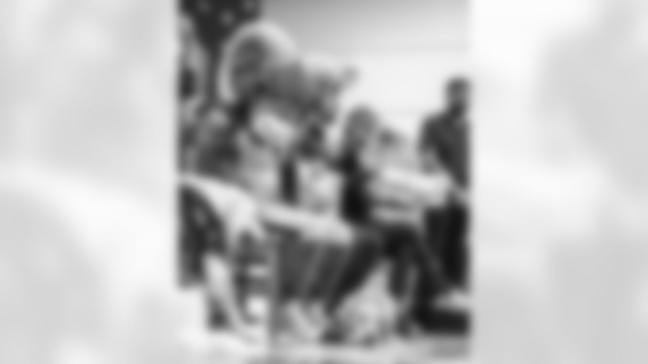 E_251029_Rams_Readers_AD_0353