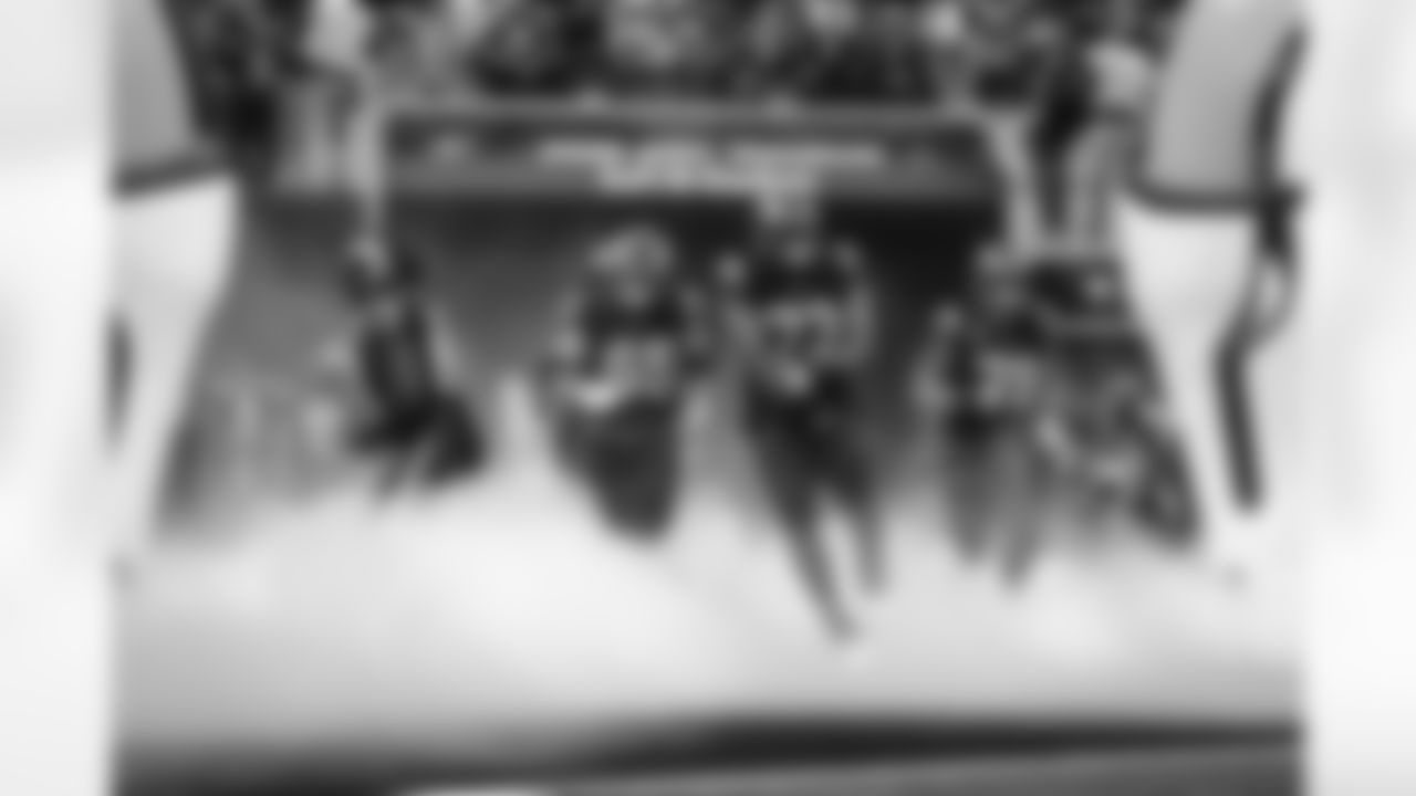 The Los Angeles Rams take on the Seattle Seahawks in week 11 of the 2025 NFL regular season.