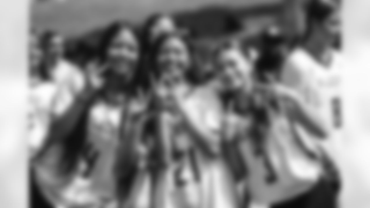 E_250913_Girls_Flag_Jamboree_TE_0014