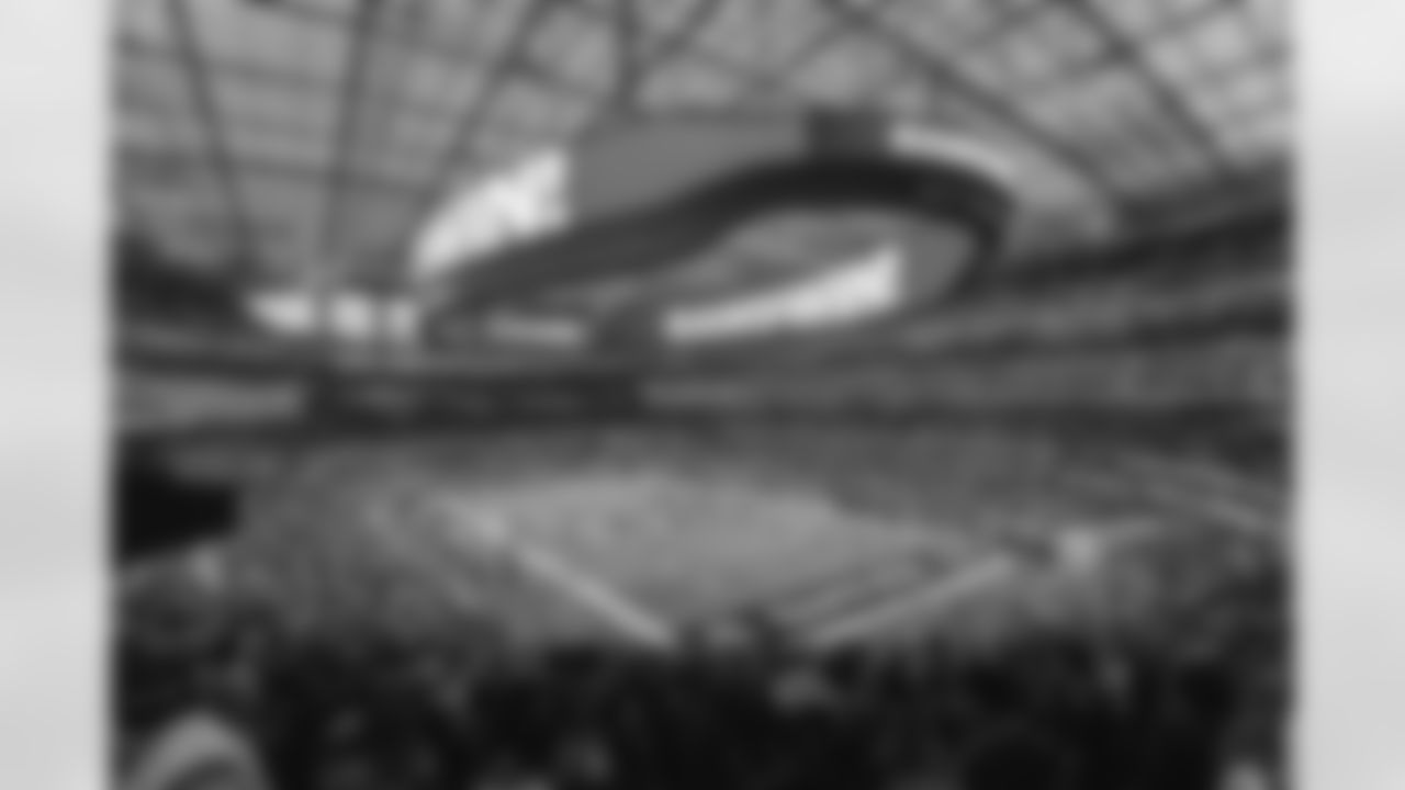 The Los Angeles Rams take on the Detroit Lions in week 15 of the 2025 NFL regular season.