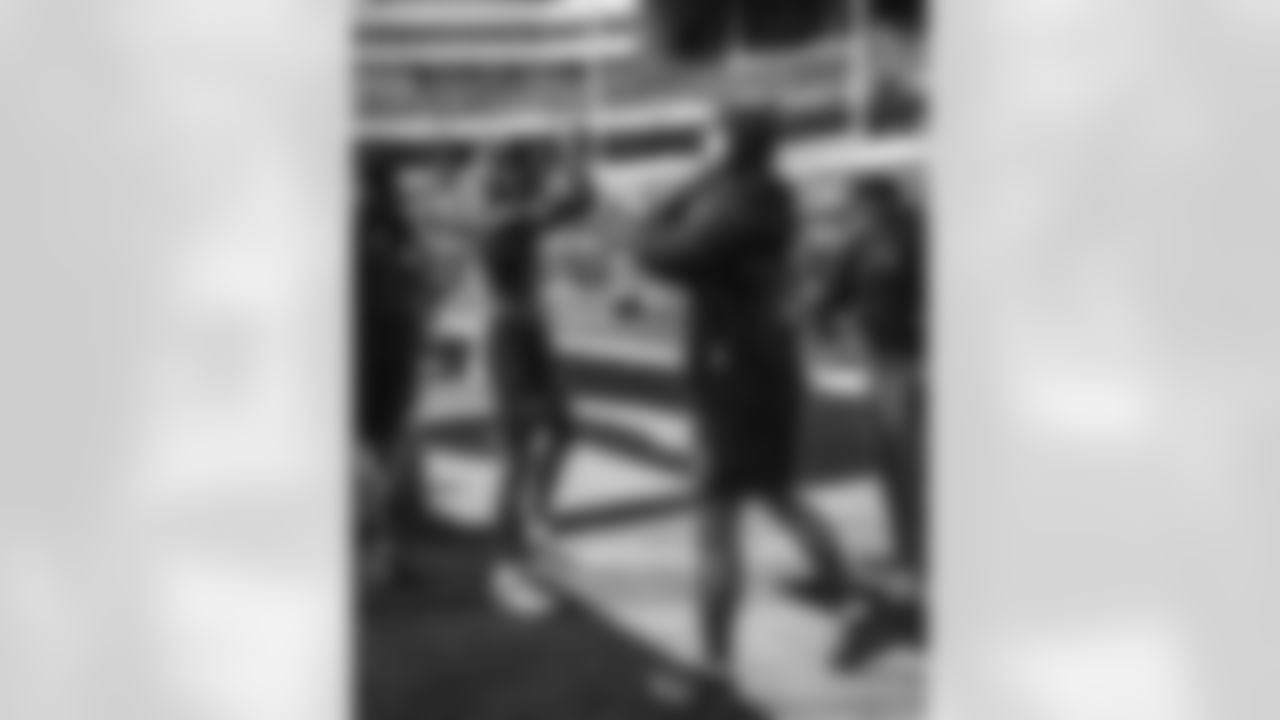 The Los Angeles Rams take on the Detroit Lions in week 15 of the 2025 NFL regular season.