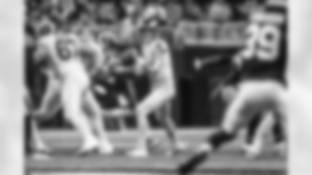 The Los Angeles Rams take on the Atlanta Falcons in week 17 of the 2025 NFL regular season.