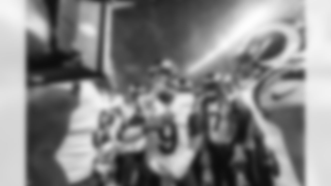 The Los Angeles Rams take on the Chicago Bears in the divisional round of the 2025 NFL Playoffs.