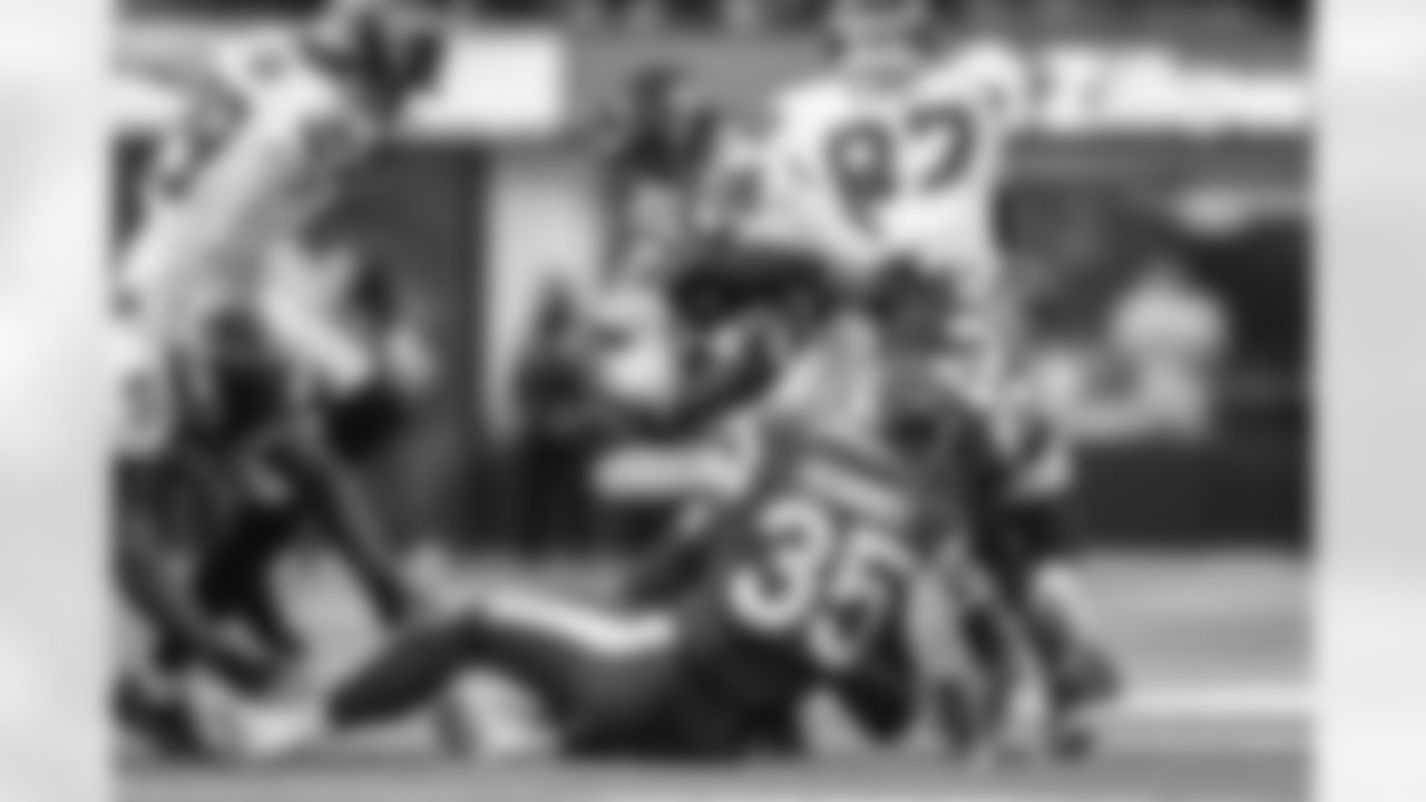 The Los Angeles Rams take on the Seattle Seahawks in week 18 of the 2024 NFL regular season.