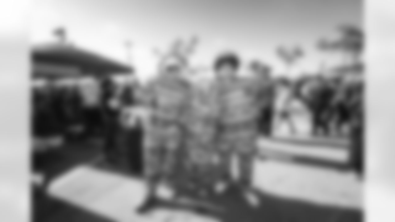 The Los Angeles Rams take on the Detroit Lions in week 15 of the 2025 NFL regular season.