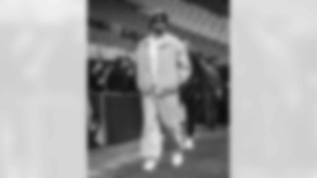 The Los Angeles Rams take on the Arizona Cardinals in week 14 of the 2025 NFL regular season.