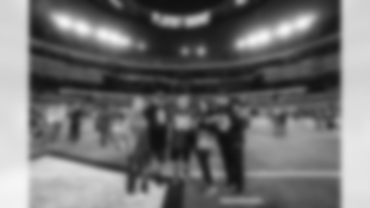 The Los Angeles Rams take on the Detroit Lions in week 15 of the 2025 NFL regular season.