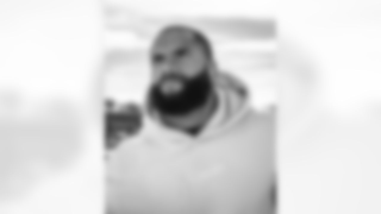 48 ILB Omar Speight travels to Chicago for Divisional matchup vs. Bears