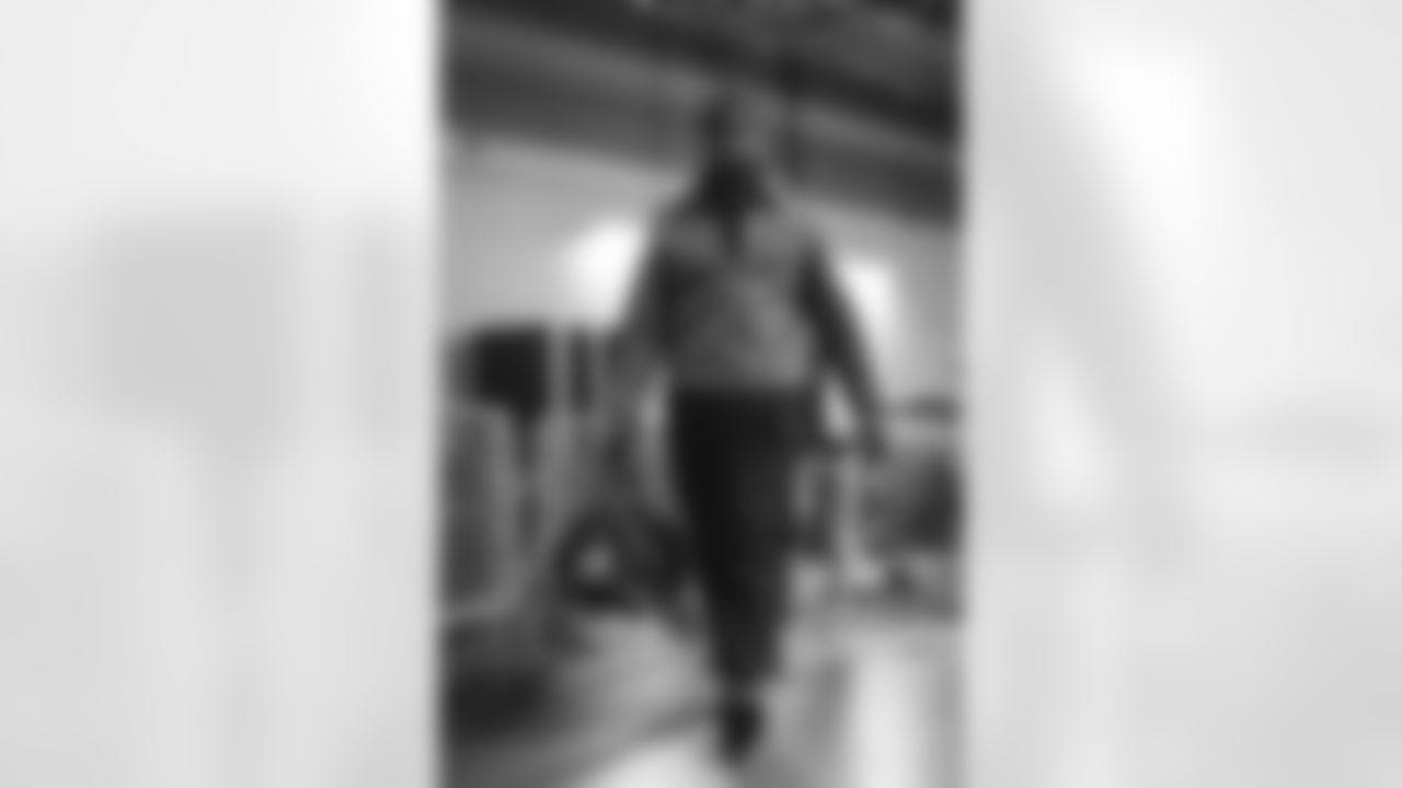 0 OLB Byron Young arrives at Mercedes-Benz Stadium for Monday Night Football vs. Falcons