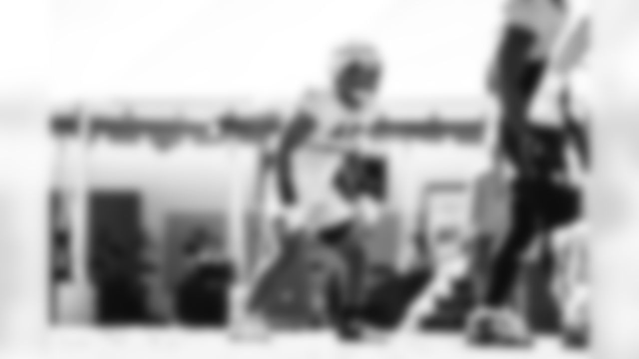 251030_Regular_Season_Week9_Practice_BT_0049