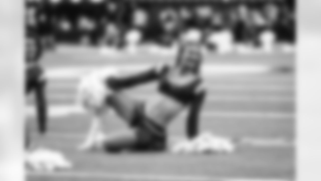 E_260104_Rams_vs_Cardinals_TE_478