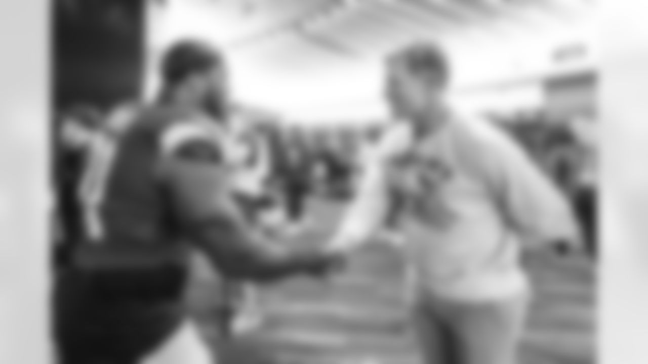 The Los Angeles Rams take on the Arizona Cardinals in week 18 of the 2025 NFL regular season.