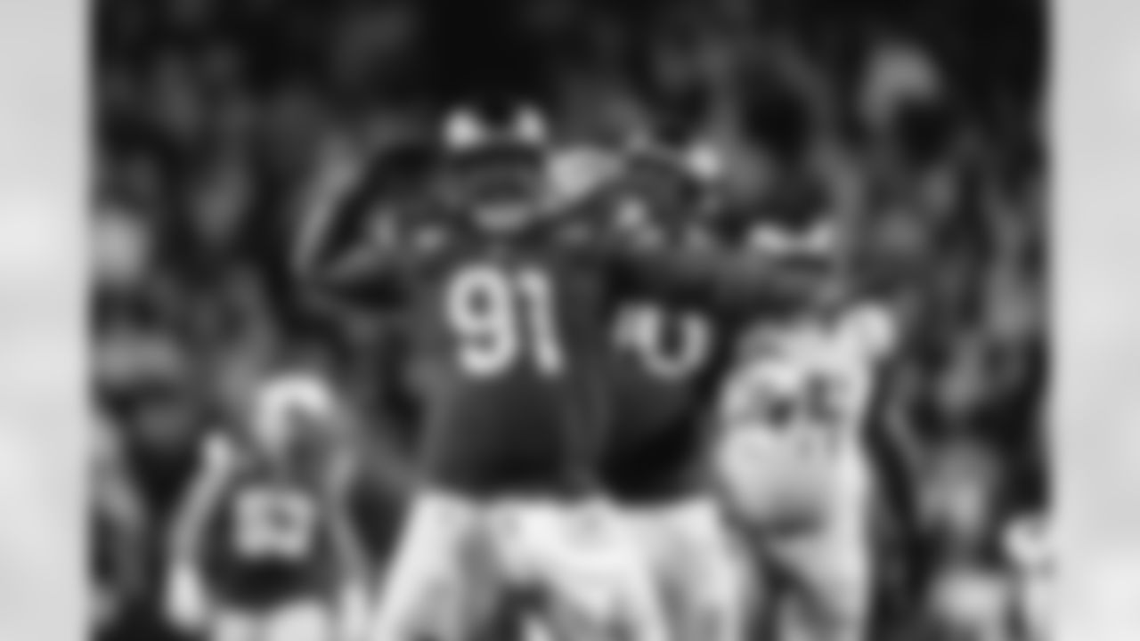 The Los Angeles Rams take on the Seattle Seahawks in week 16 of the 2025 NFL regular season.