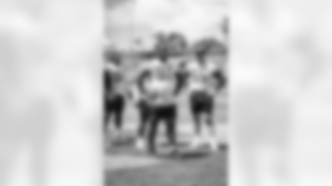 E_TOW22879 2