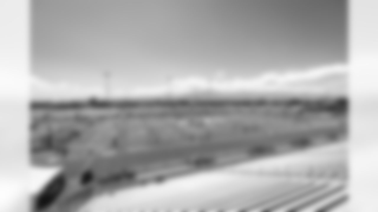 E_TOW22913 2