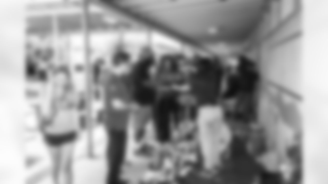 E_250606_1115_City_Year_Beautification_21398