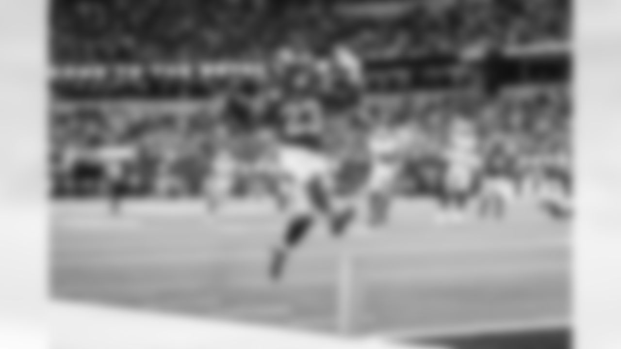 The Los Angeles Rams take on the San Francisco 49ers in week 5 of the 2025 NFL regular season.