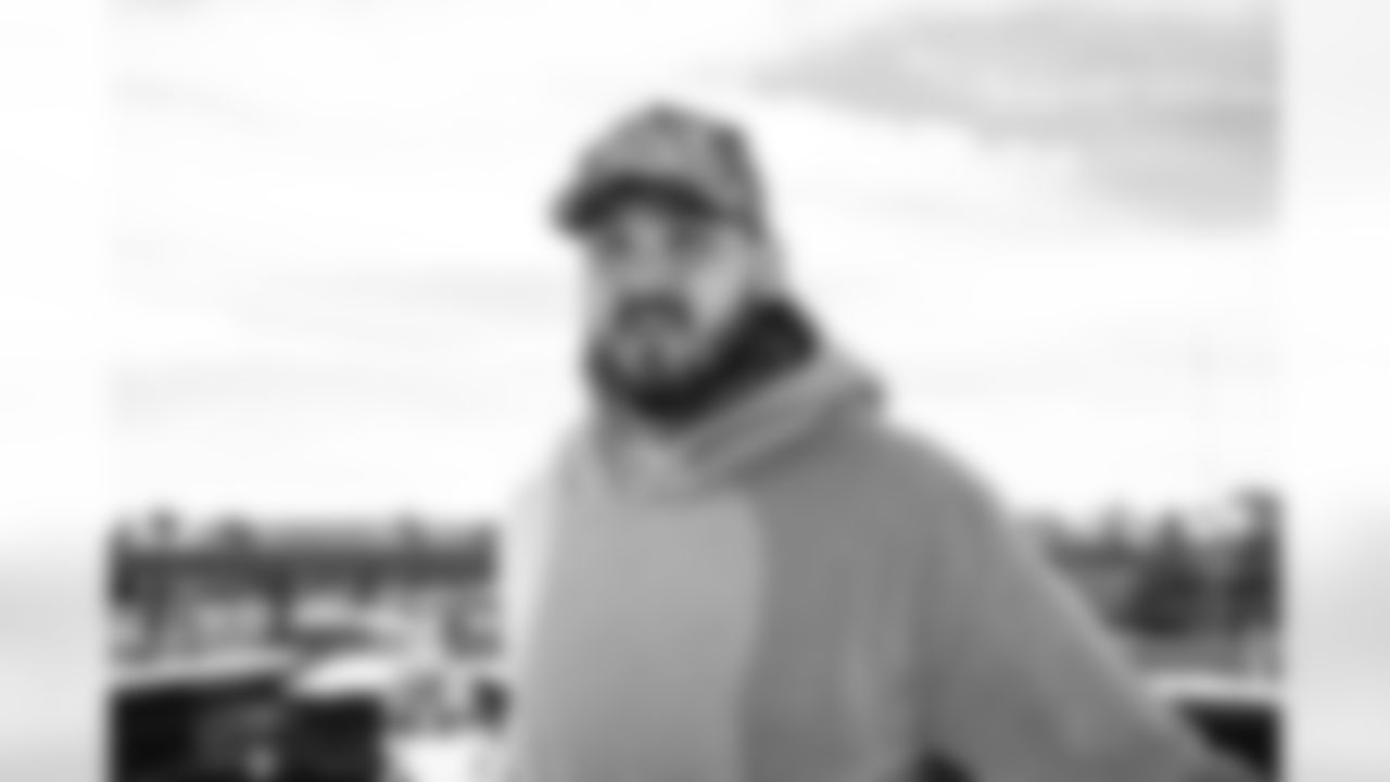 84 TE Colby Parkinson travels to Chicago for Divisional matchup vs. Bears