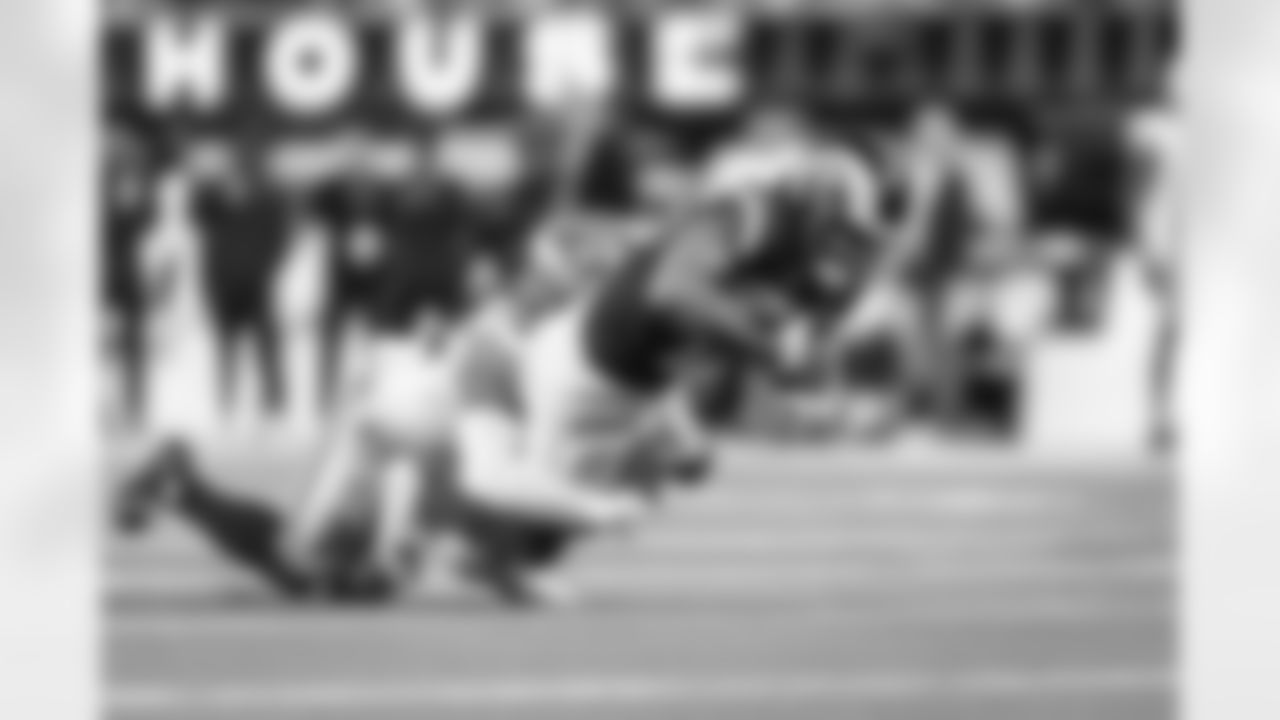 The Los Angeles Rams take on the San Francisco 49ers in week 5 of the 2025 NFL regular season.