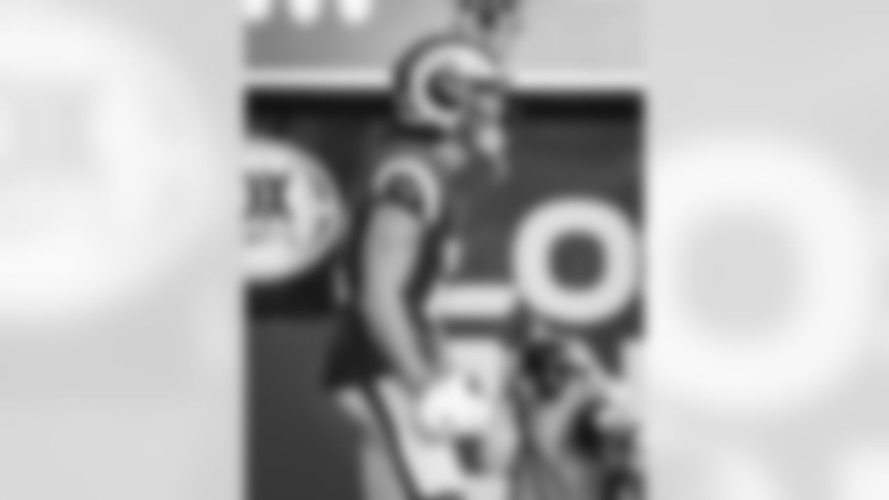 The Los Angeles Rams take on the New Orleans Saints in week 9 of the 2025 NFL regular season.