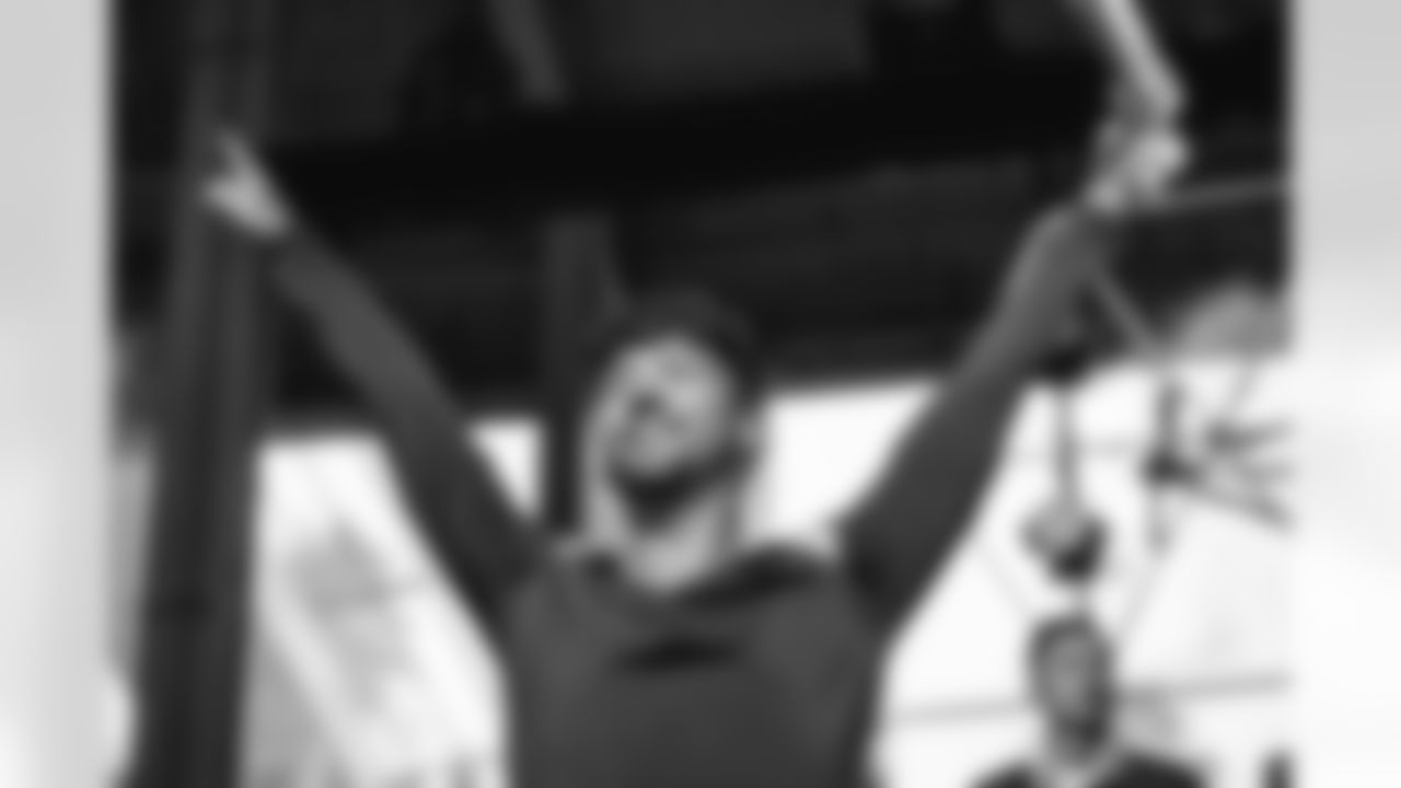 The Los Angeles Rams take on the Arizona Cardinals in week 18 of the 2025 NFL regular season.