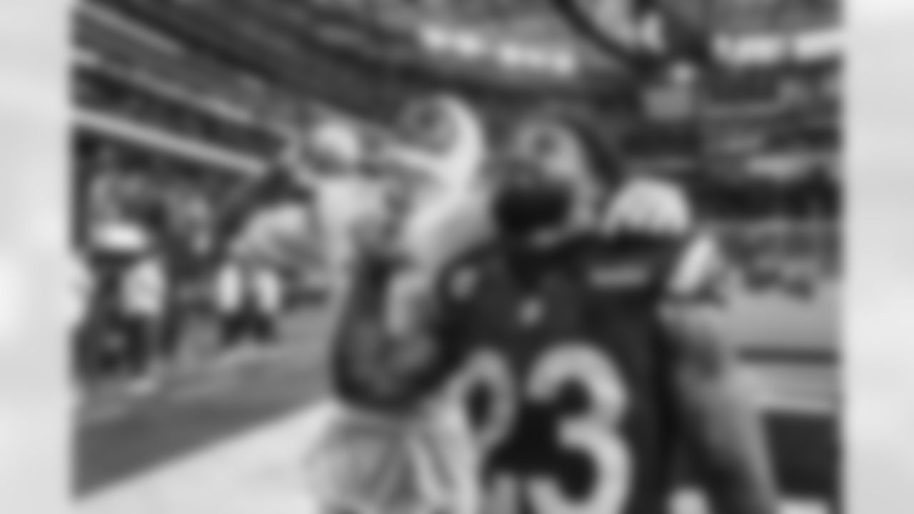 The Los Angeles Rams take on the Detroit Lions in week 15 of the 2025 NFL regular season.